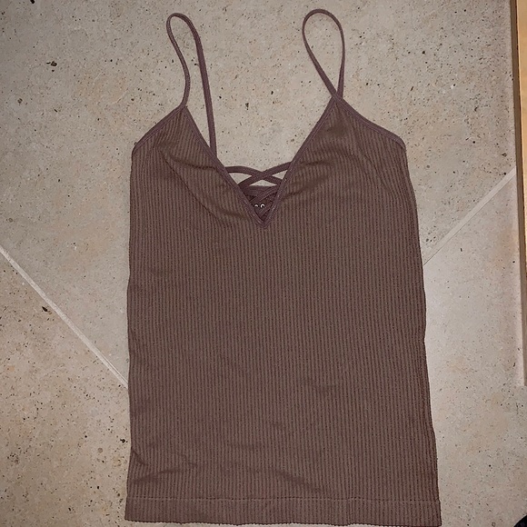 Aeropostale M/L cami, ⭐️LIKE NEW⭐️, muted light plum/brown hue perfect for Fall! - Picture 4 of 6